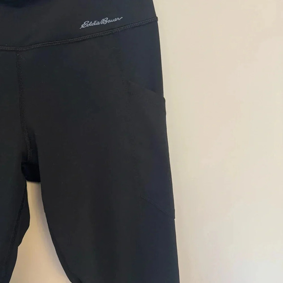 2/20 Eddie Bauer Women’s Trail Tights Black Leggings - Small - Picture 2 of 7
